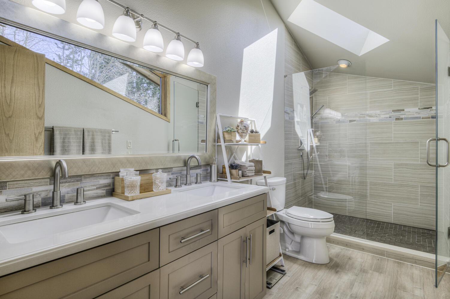 Fairway Point Villag - Residential