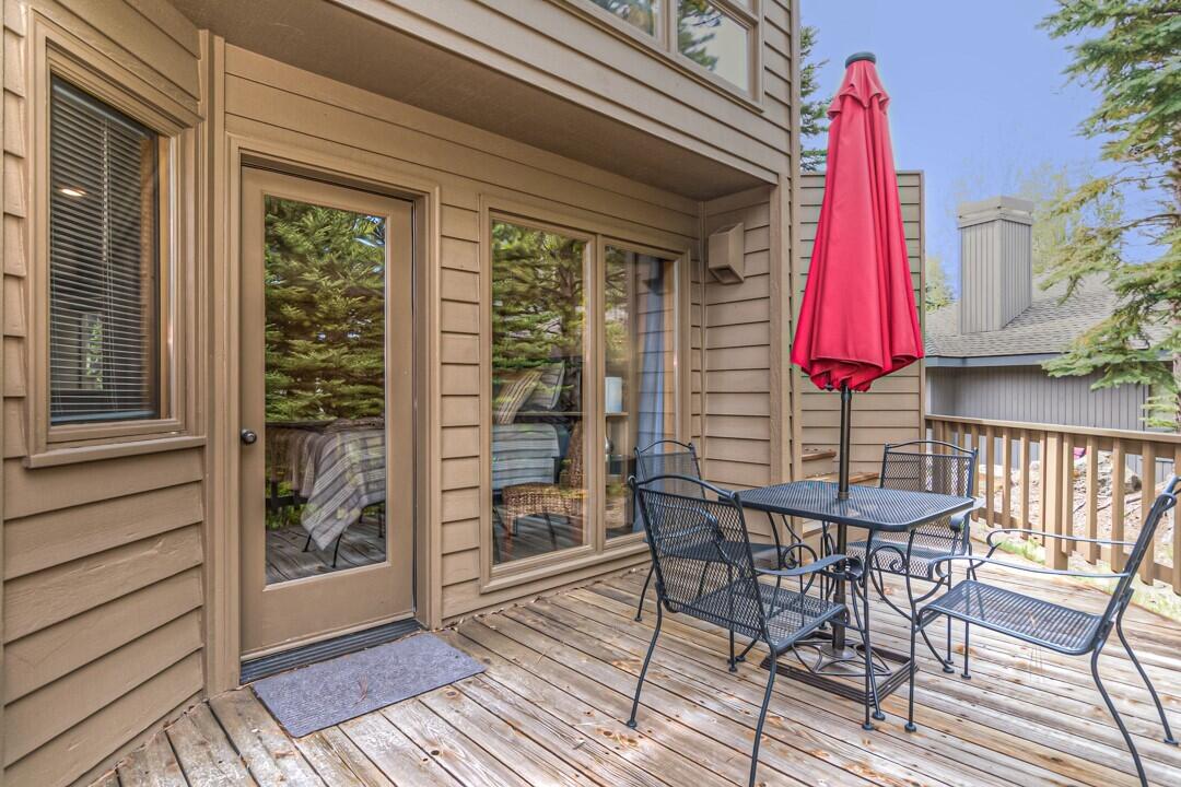 Fairway Point Villag - Residential