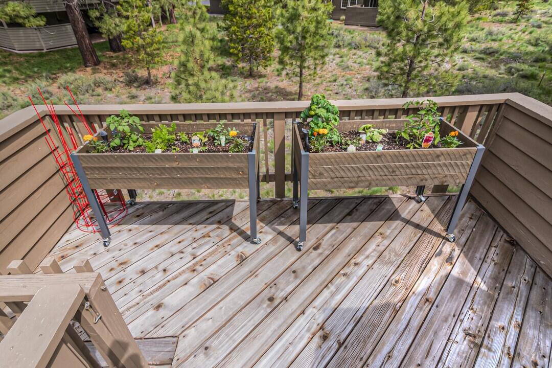 Fairway Point Villag - Residential