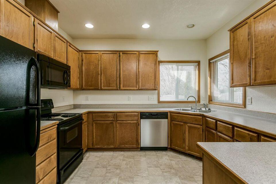 Cascade Meadows Village Phase 2 - Residential