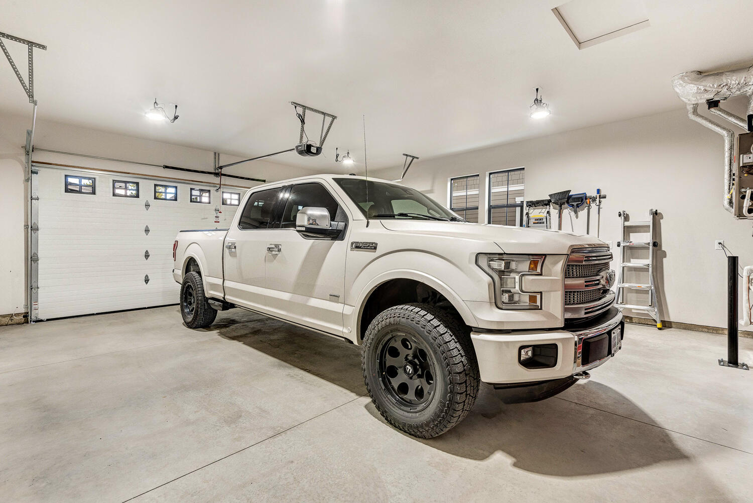 Discovery West Phase 1 - Residential