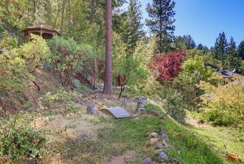 Tiny photo for 1536 Pinecrest Terrace, Ashland, OR 97520 (MLS # 220224168)