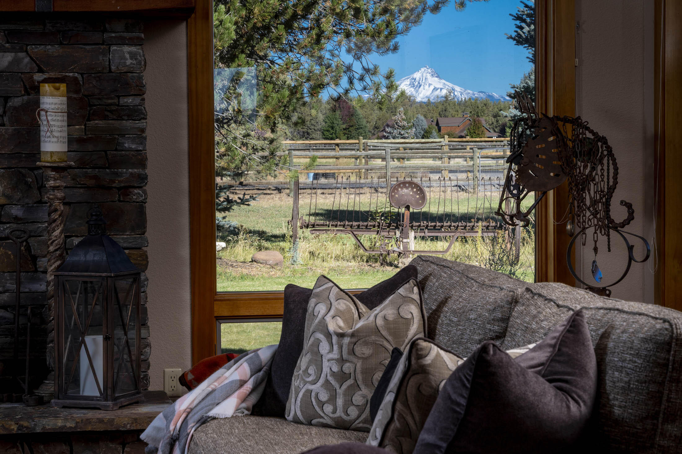 Desert Sand Arabian - Residential