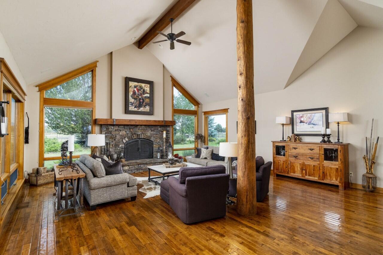 Desert Sand Arabian - Residential