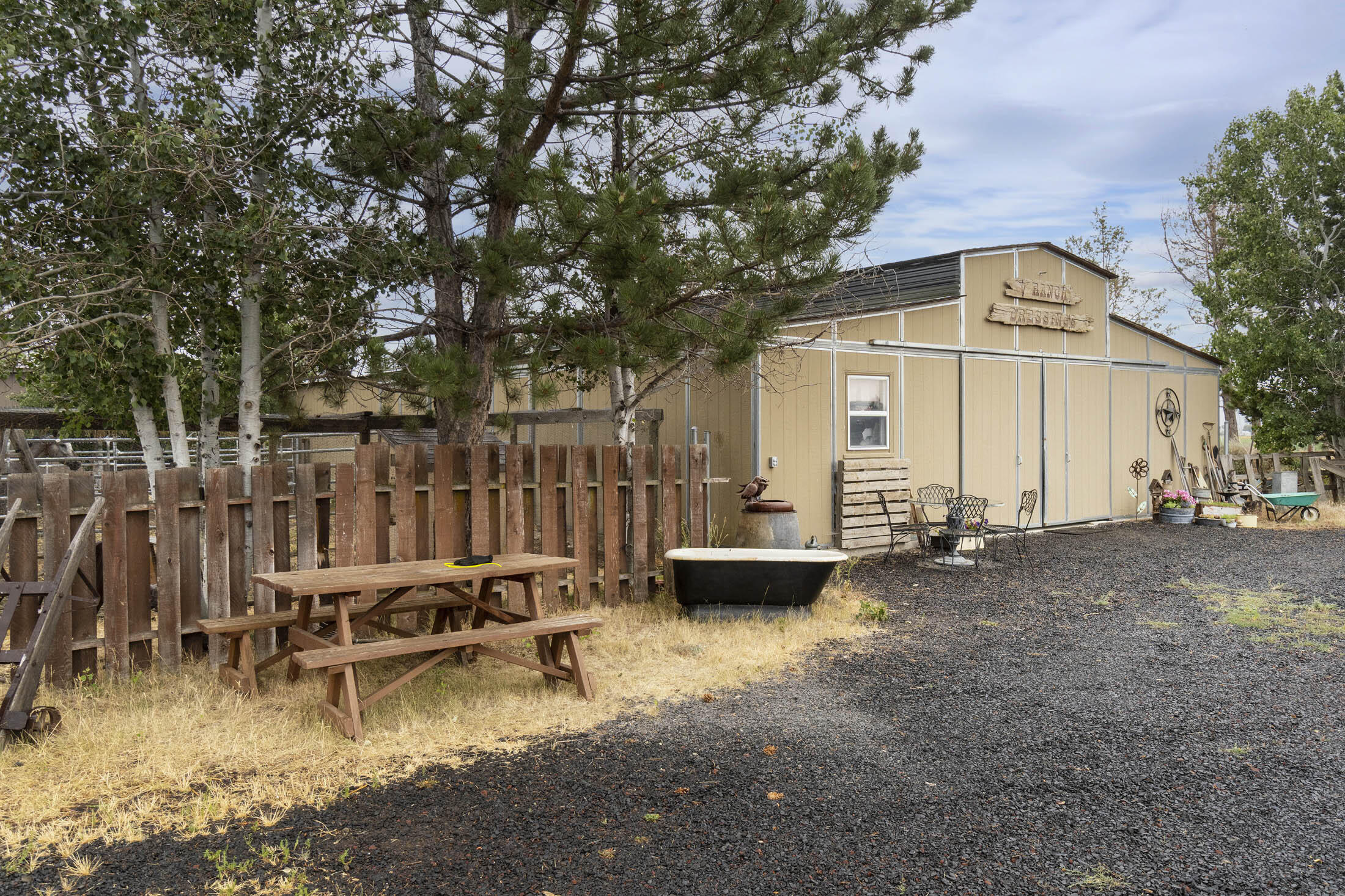 Desert Sand Arabian - Residential