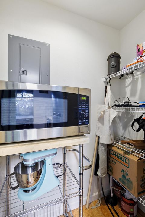 Tiny photo for 111 NW Hawthorne Avenue #APT 1, Bend, OR 97703 (MLS # 220215544)