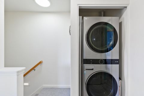 Tiny photo for 111 NW Hawthorne Avenue #APT 1, Bend, OR 97703 (MLS # 220215544)