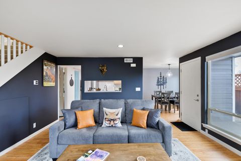 111 NW Hawthorne Avenue APT 1 Bend OR 97703