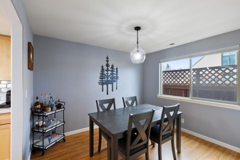 Tiny photo for 111 NW Hawthorne Avenue #APT 1, Bend, OR 97703 (MLS # 220215544)