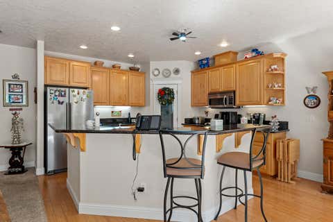 Tiny photo for 847 Three Pines Road, Grants Pass, OR 97526 (MLS # 220221162)