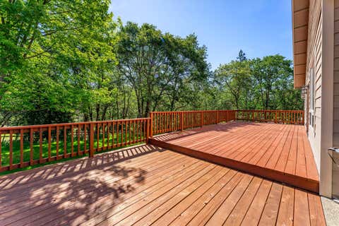 Tiny photo for 847 Three Pines Road, Grants Pass, OR 97526 (MLS # 220221162)