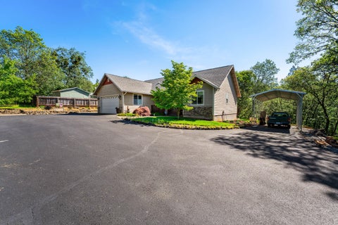 Tiny photo for 847 Three Pines Road, Grants Pass, OR 97526 (MLS # 220221162)