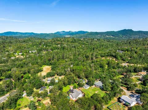 Tiny photo for 847 Three Pines Road, Grants Pass, OR 97526 (MLS # 220221162)