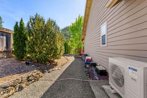 Tiny photo for 847 Three Pines Road, Grants Pass, OR 97526 (MLS # 220221162)