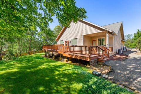 Tiny photo for 847 Three Pines Road, Grants Pass, OR 97526 (MLS # 220221162)