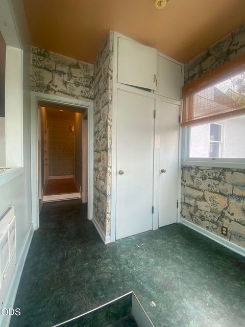 Tiny photo for 1947 Portland Street, Klamath Falls, OR 97601 (MLS # 220223952)