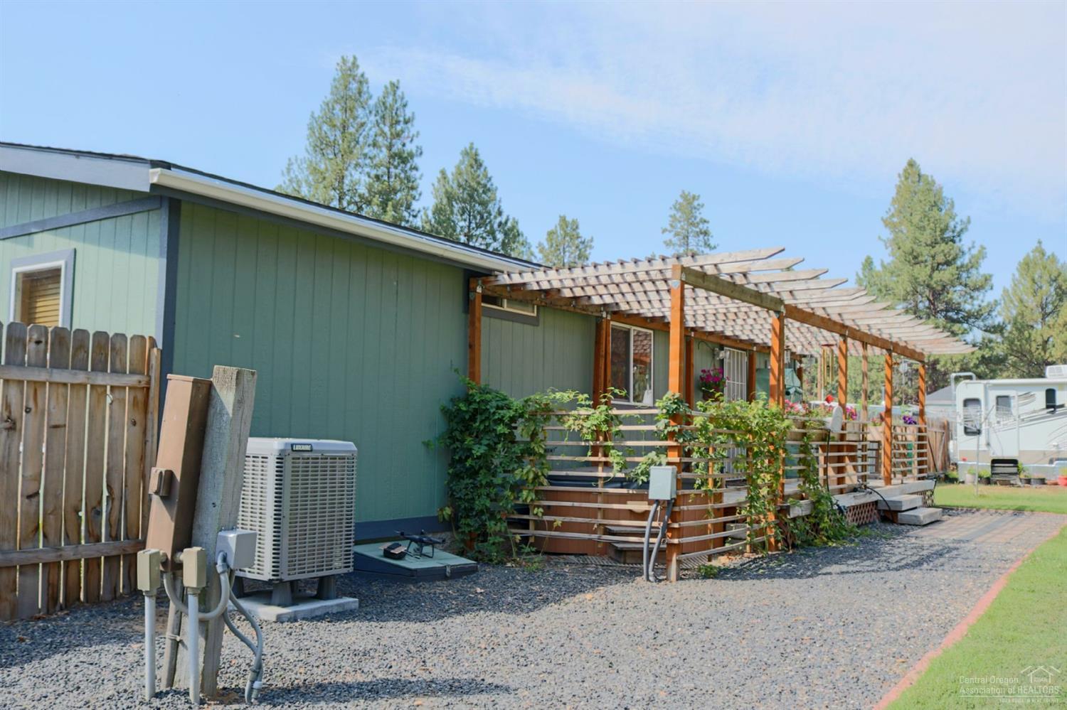 Deschutes RiverWoods - Residential