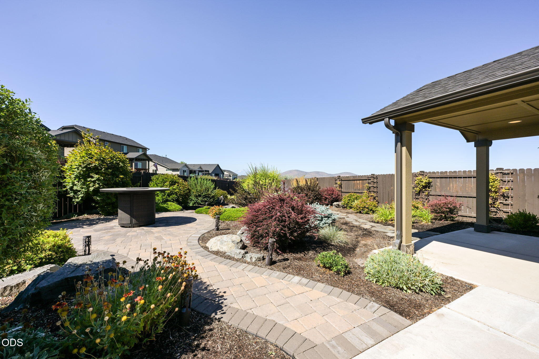 2555 SW 43rd Place