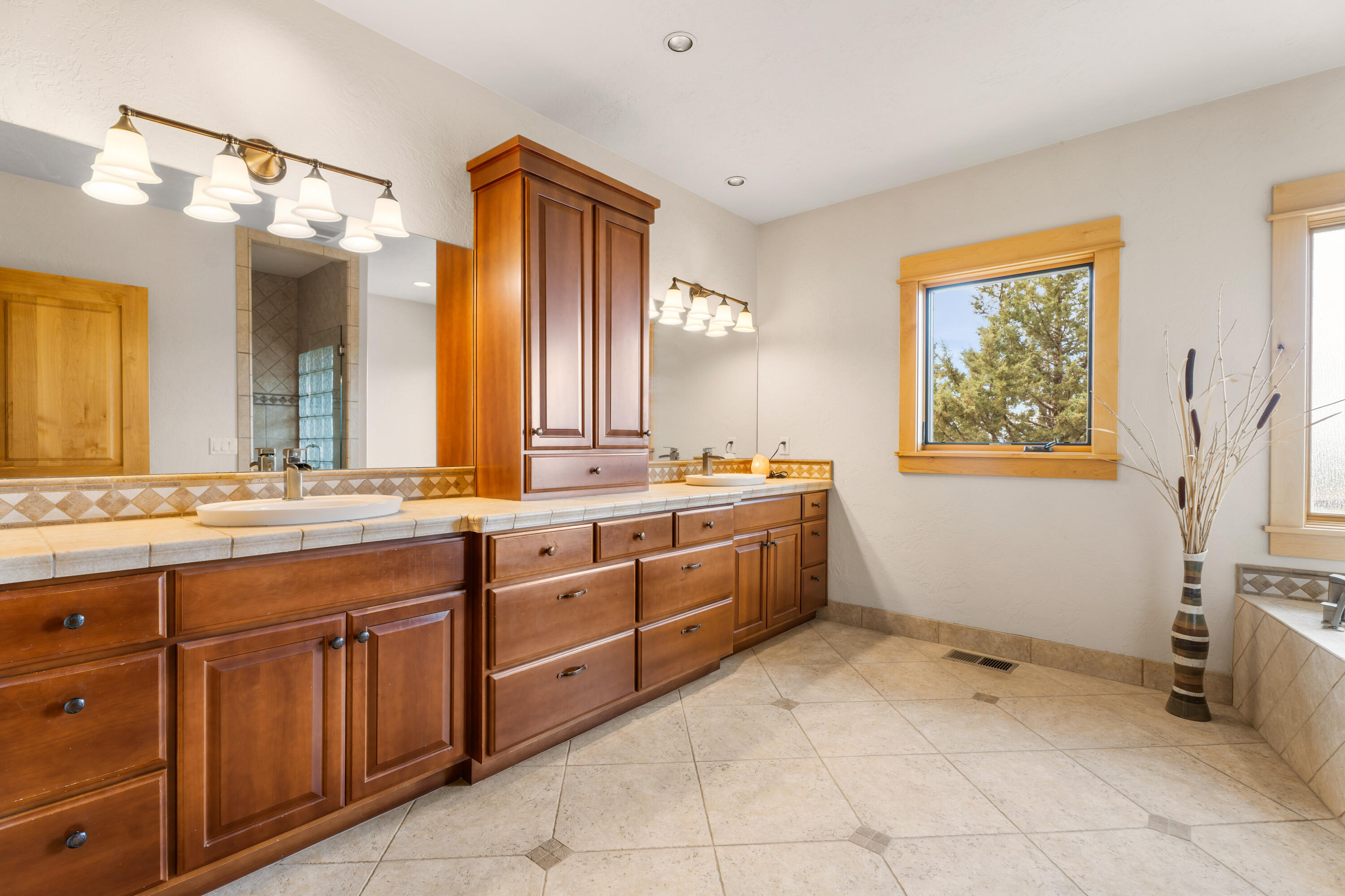 Ridge At Eagle Crest - Residential