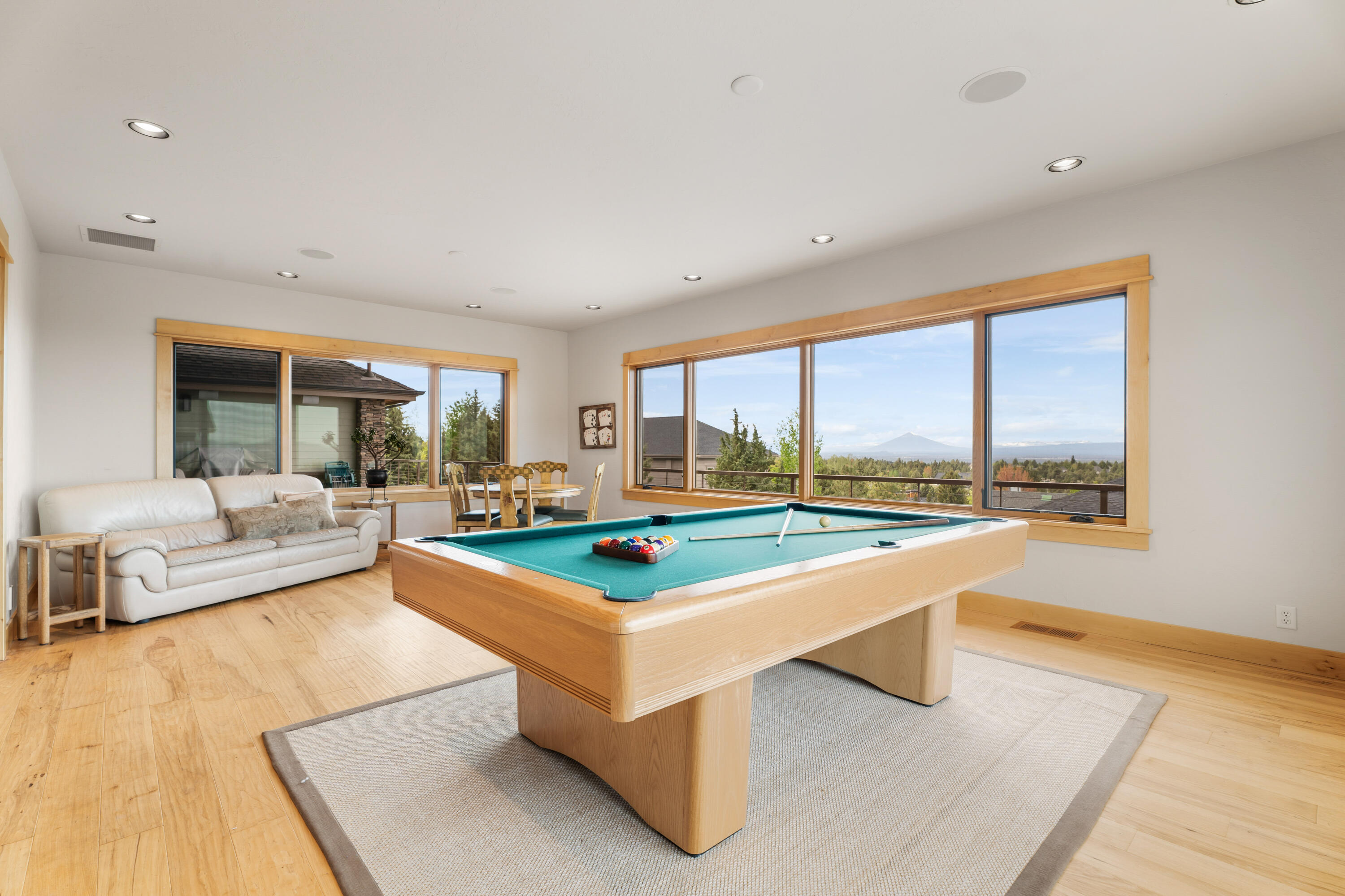 Ridge At Eagle Crest - Residential