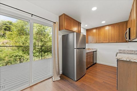 Tiny photo for 610 N Main Street #4D, Phoenix, OR 97535 (MLS # 220223230)