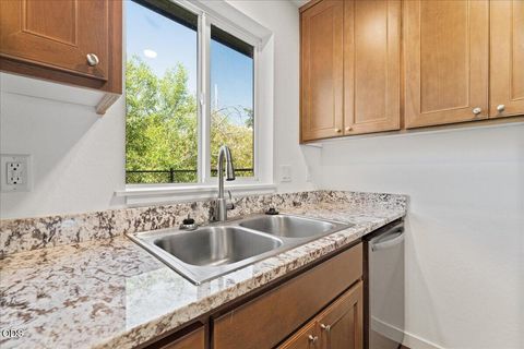 Tiny photo for 610 N Main Street #4D, Phoenix, OR 97535 (MLS # 220223230)