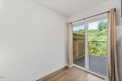 Tiny photo for 610 N Main Street #4D, Phoenix, OR 97535 (MLS # 220223230)