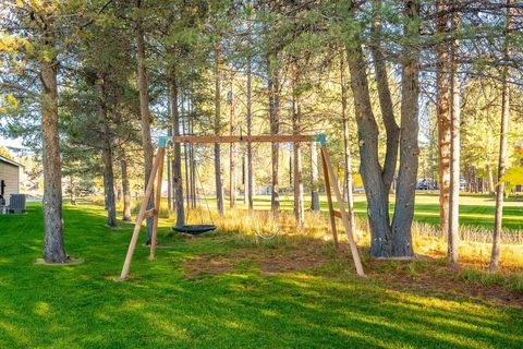 Tiny photo for 53845 Pine Grove Road, La Pine, OR 97739 (MLS # 220212172)