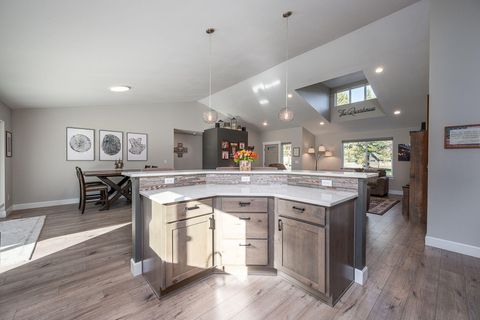 Tiny photo for 53845 Pine Grove Road, La Pine, OR 97739 (MLS # 220212172)