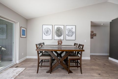 Tiny photo for 53845 Pine Grove Road, La Pine, OR 97739 (MLS # 220212172)