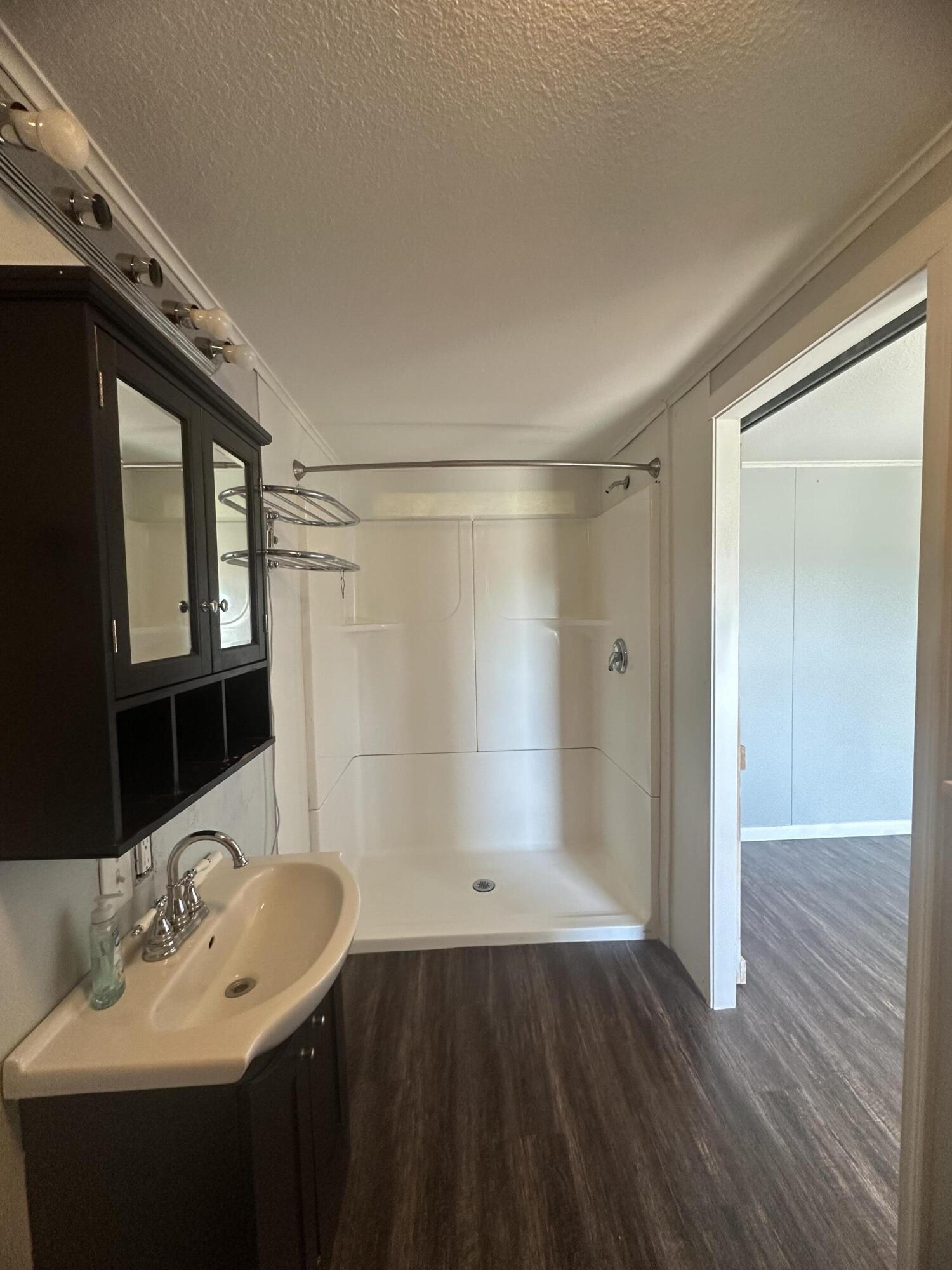 Metolius Mob Manor - Residential