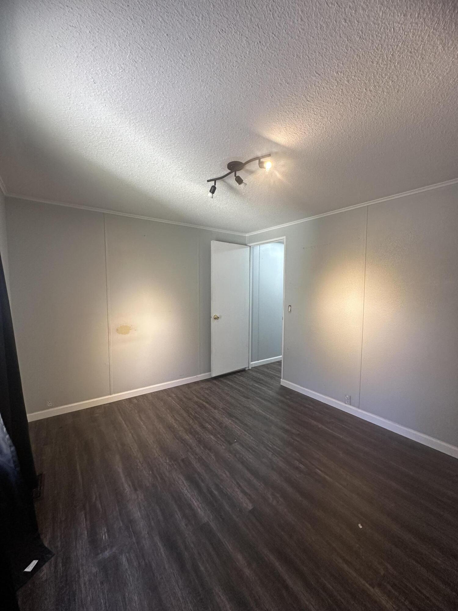 Metolius Mob Manor - Residential