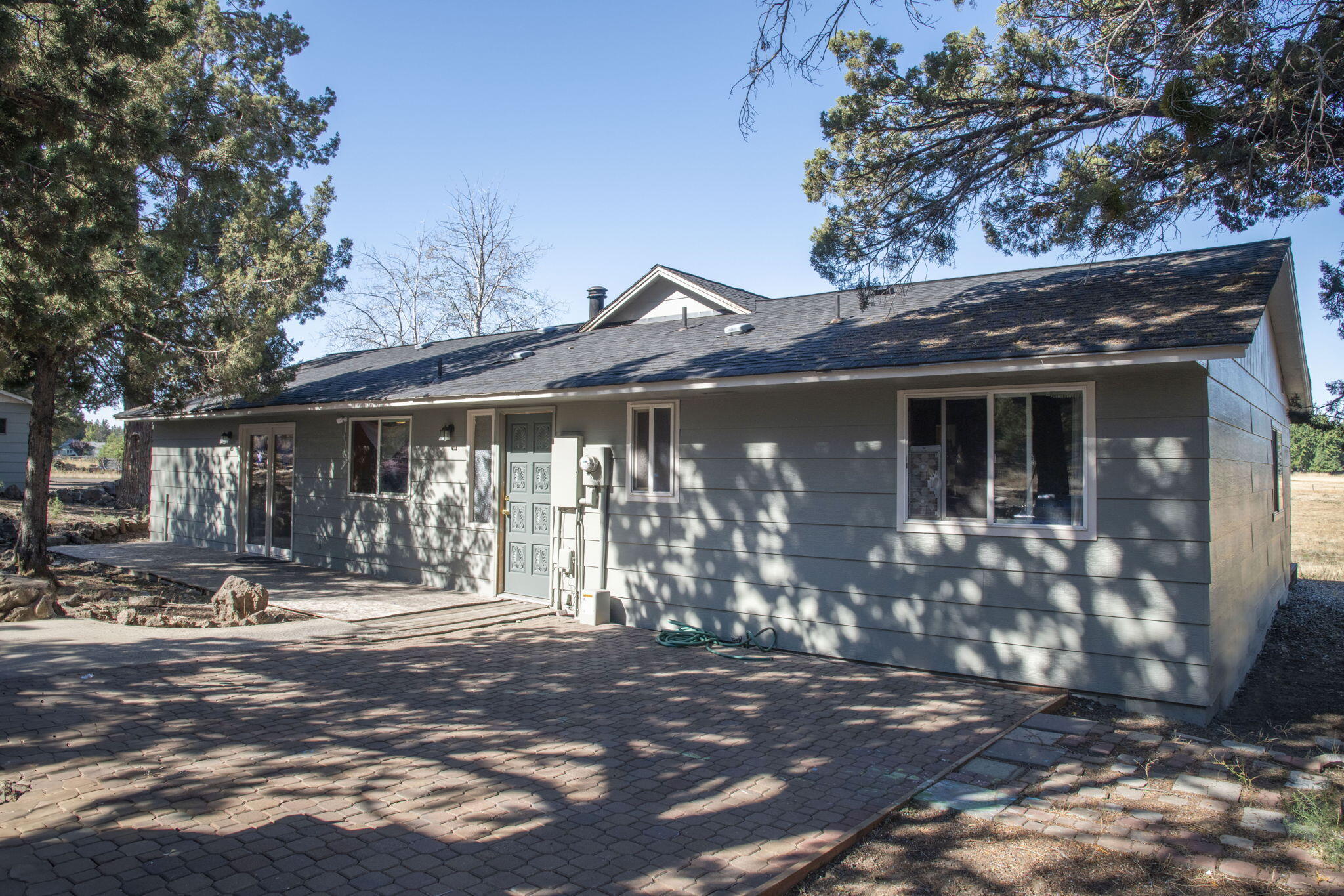 62540 Eagle Road
