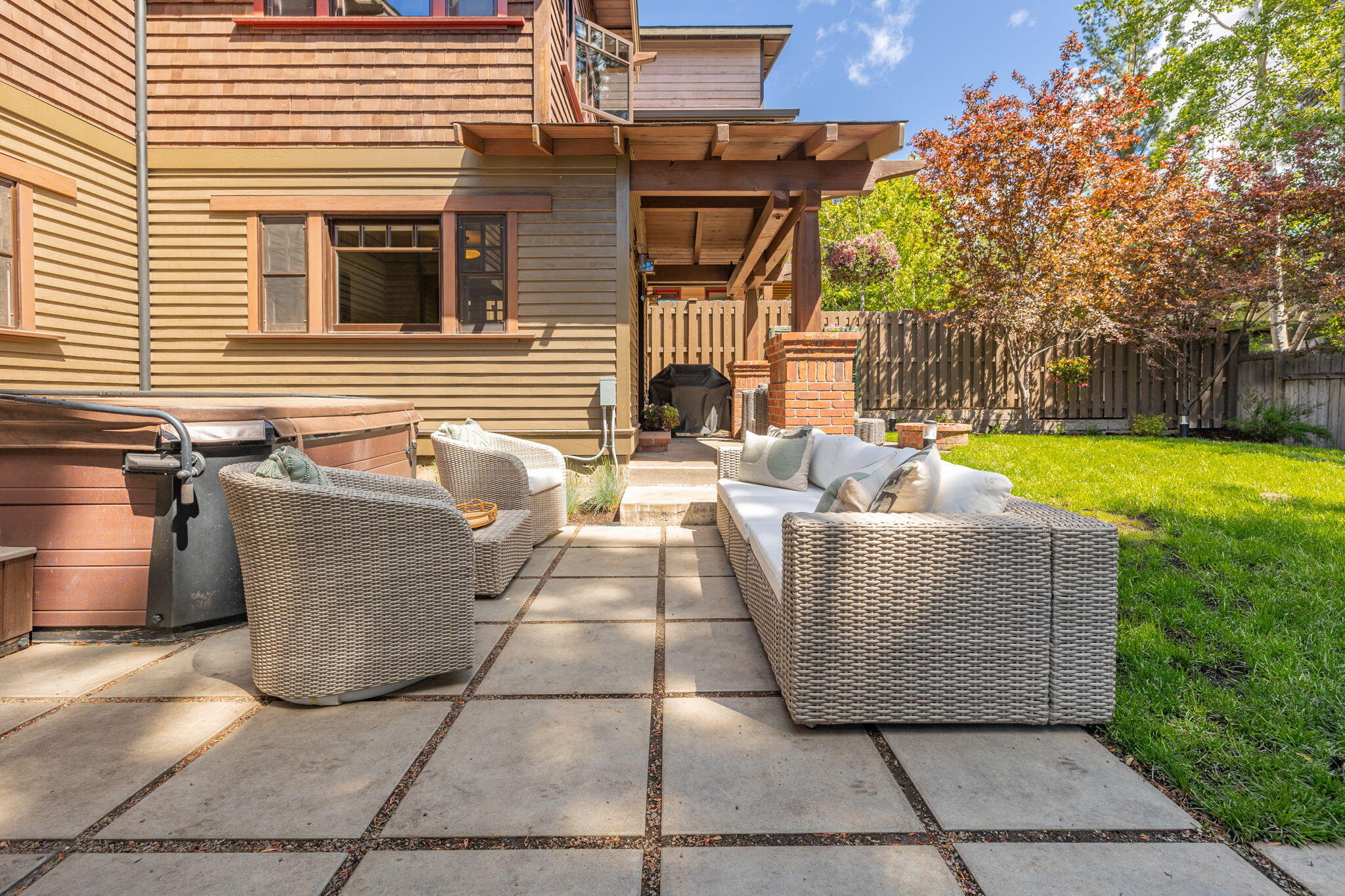 Bend View - Residential