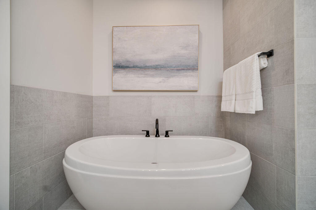 7th Mtn Golf Village - Residential