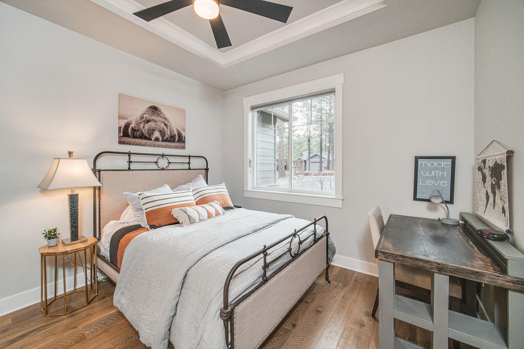 7th Mtn Golf Village - Residential