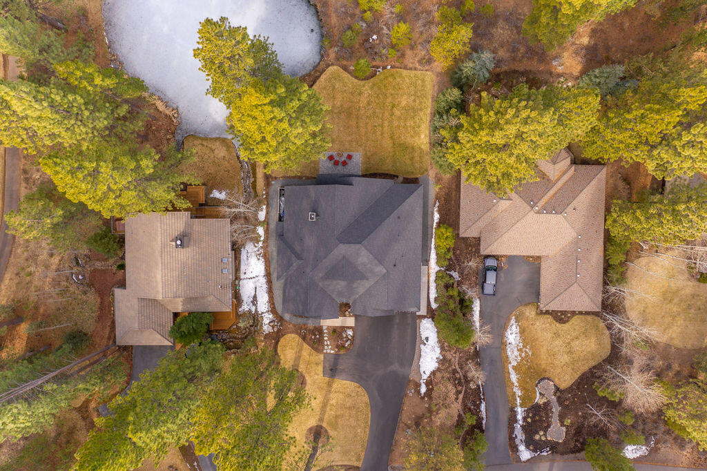 7th Mtn Golf Village - Residential