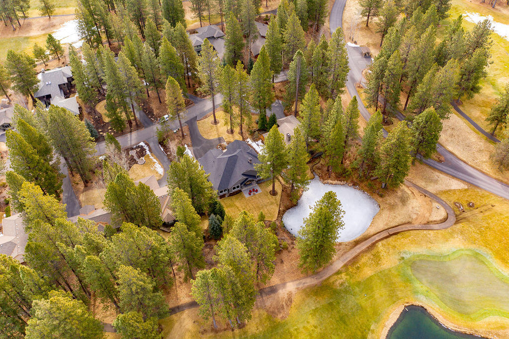 7th Mtn Golf Village - Residential