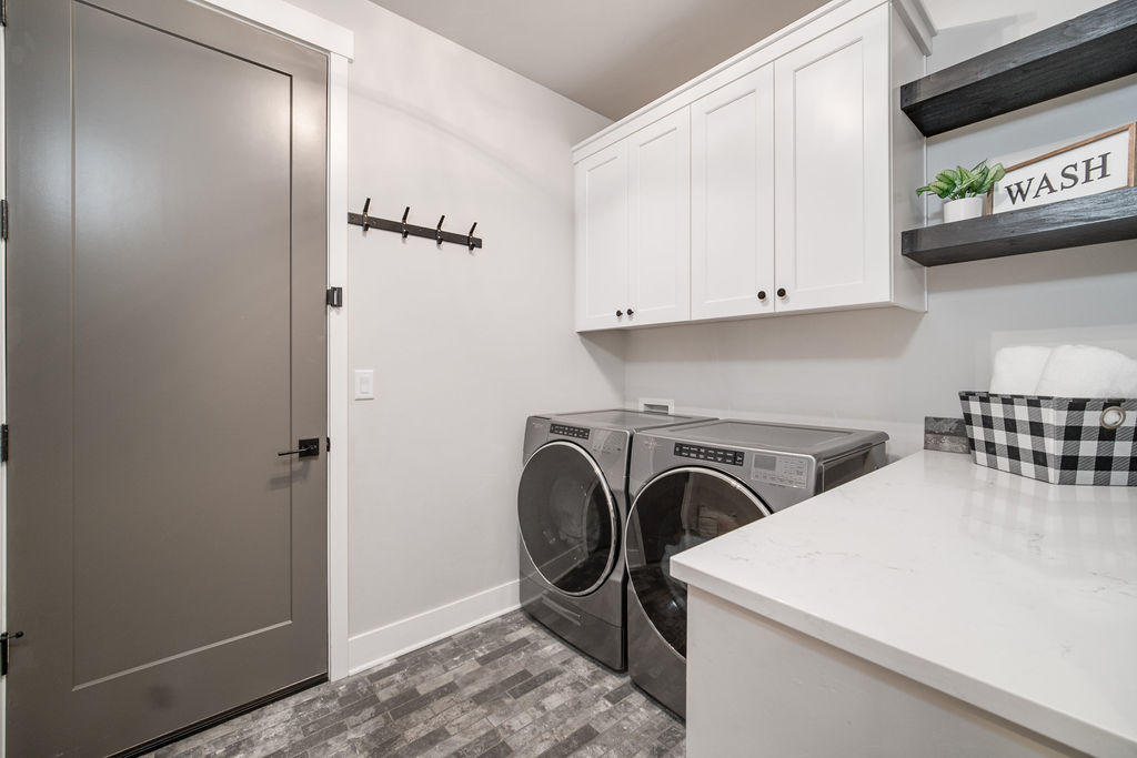 7th Mtn Golf Village - Residential