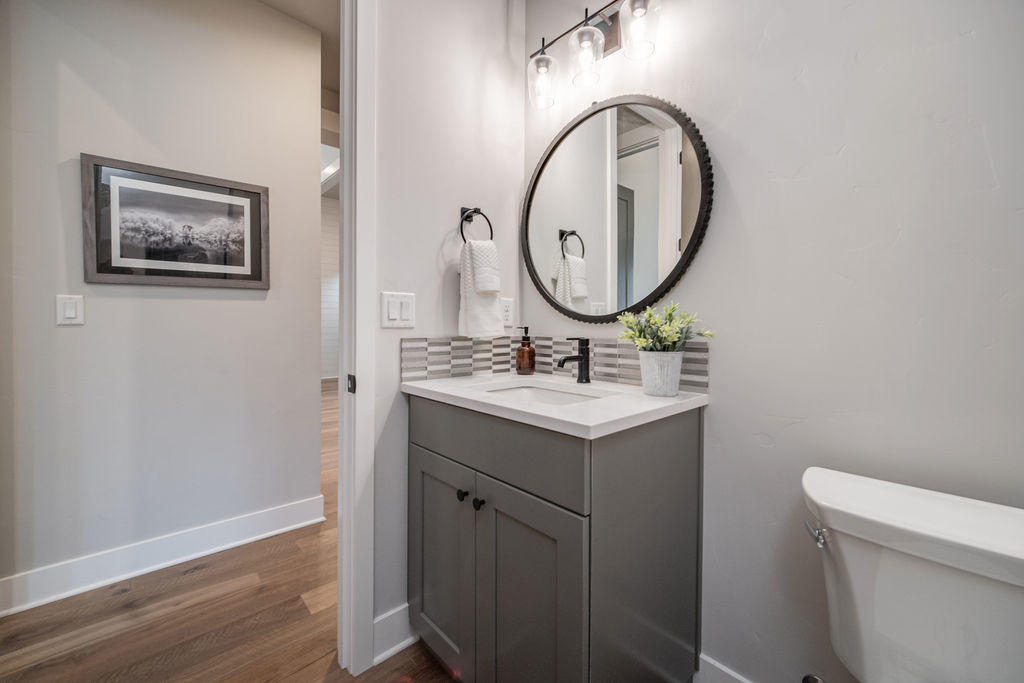 7th Mtn Golf Village - Residential