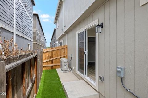 Tiny photo for 7869 Houston Loop, White City, OR 97503 (MLS # 220223740)