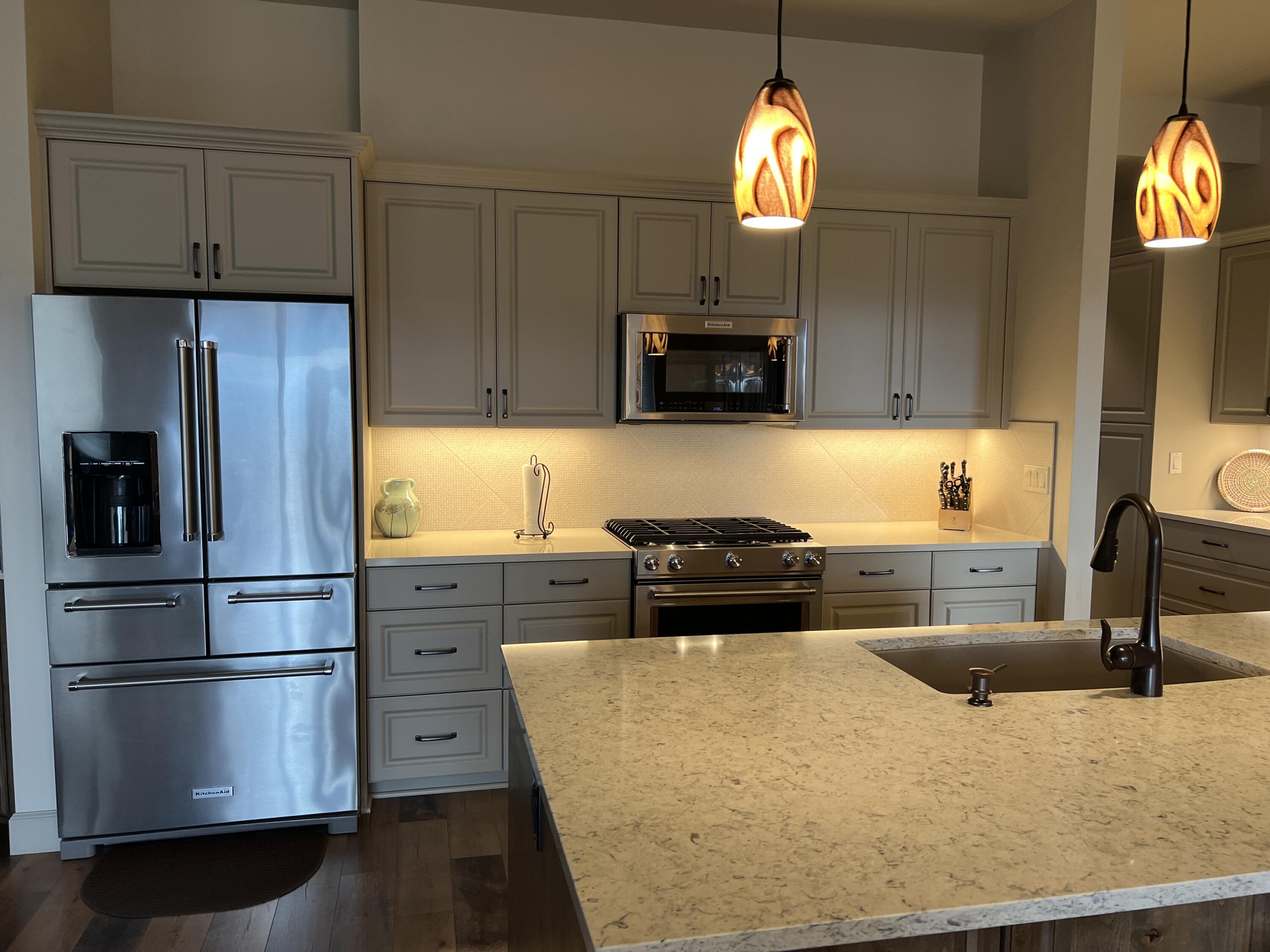 Forked Horn Butte - Residential