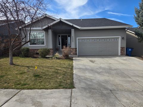 Tiny photo for 2845 SW 31st Street, Redmond, OR 97756 (MLS # 220217544)