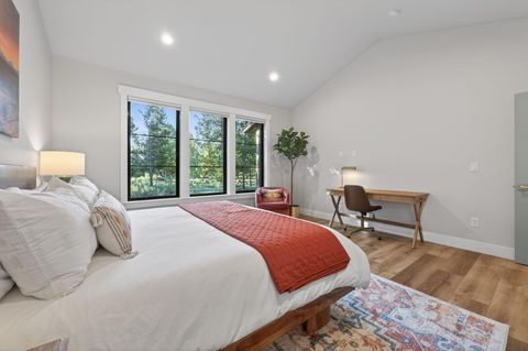 Tiny photo for 17915 Playoff Lane, Sunriver, OR 97707 (MLS # 220221341)