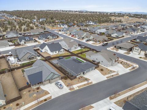 Tiny photo for 4327 SW Badger Creek Drive, Redmond, OR 97756 (MLS # 220212733)