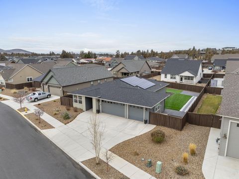 Tiny photo for 4327 SW Badger Creek Drive, Redmond, OR 97756 (MLS # 220212733)