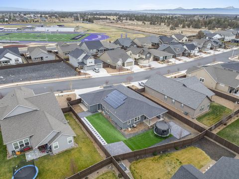 Tiny photo for 4327 SW Badger Creek Drive, Redmond, OR 97756 (MLS # 220212733)