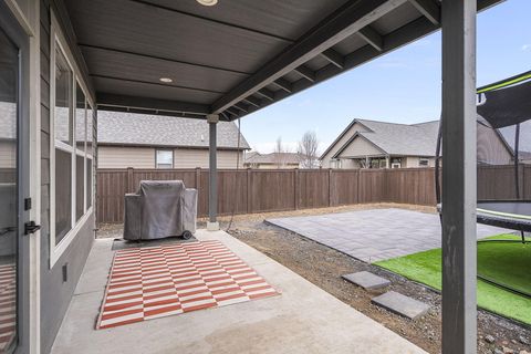 Tiny photo for 4327 SW Badger Creek Drive, Redmond, OR 97756 (MLS # 220212733)