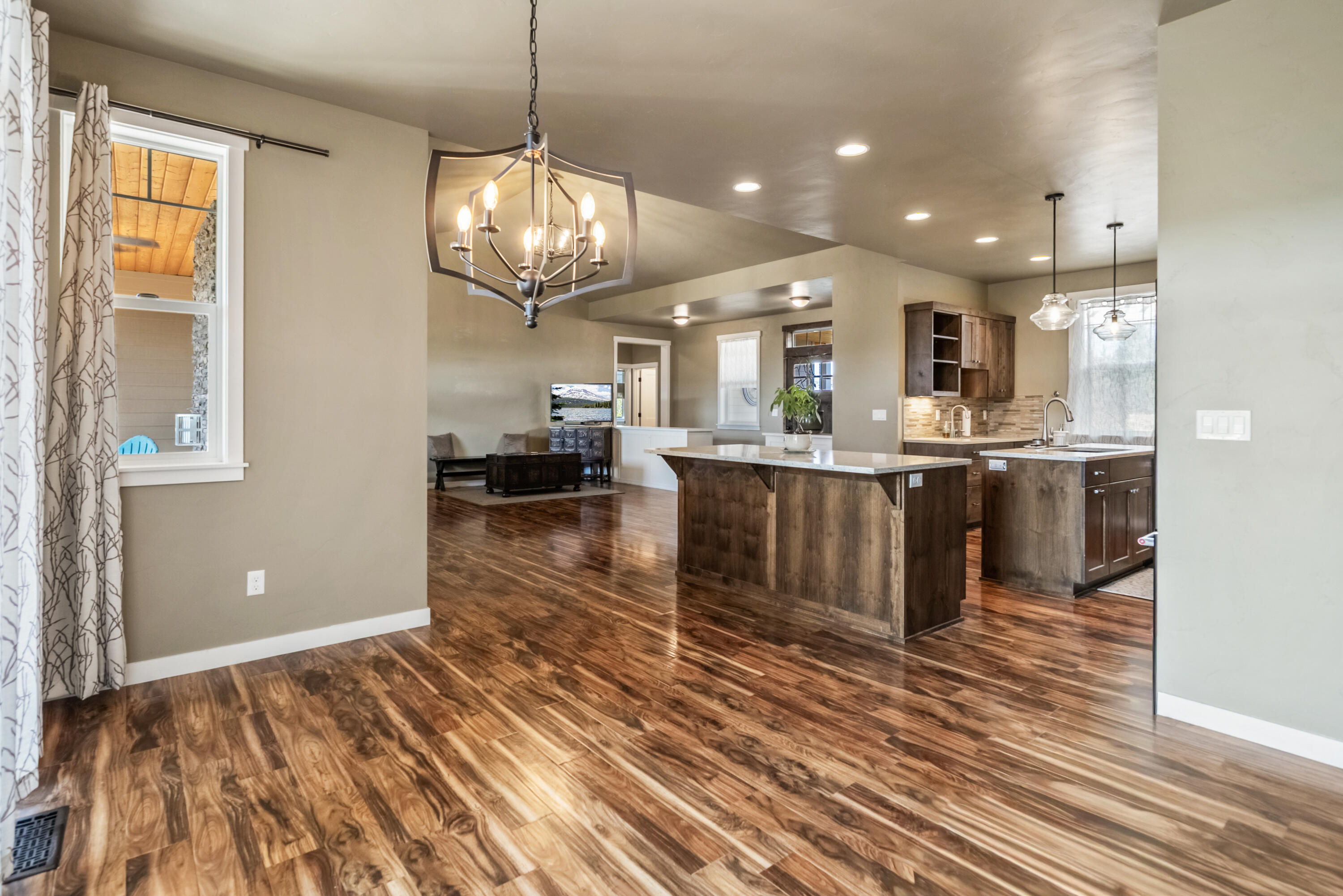 Forked Horn Butte - Residential