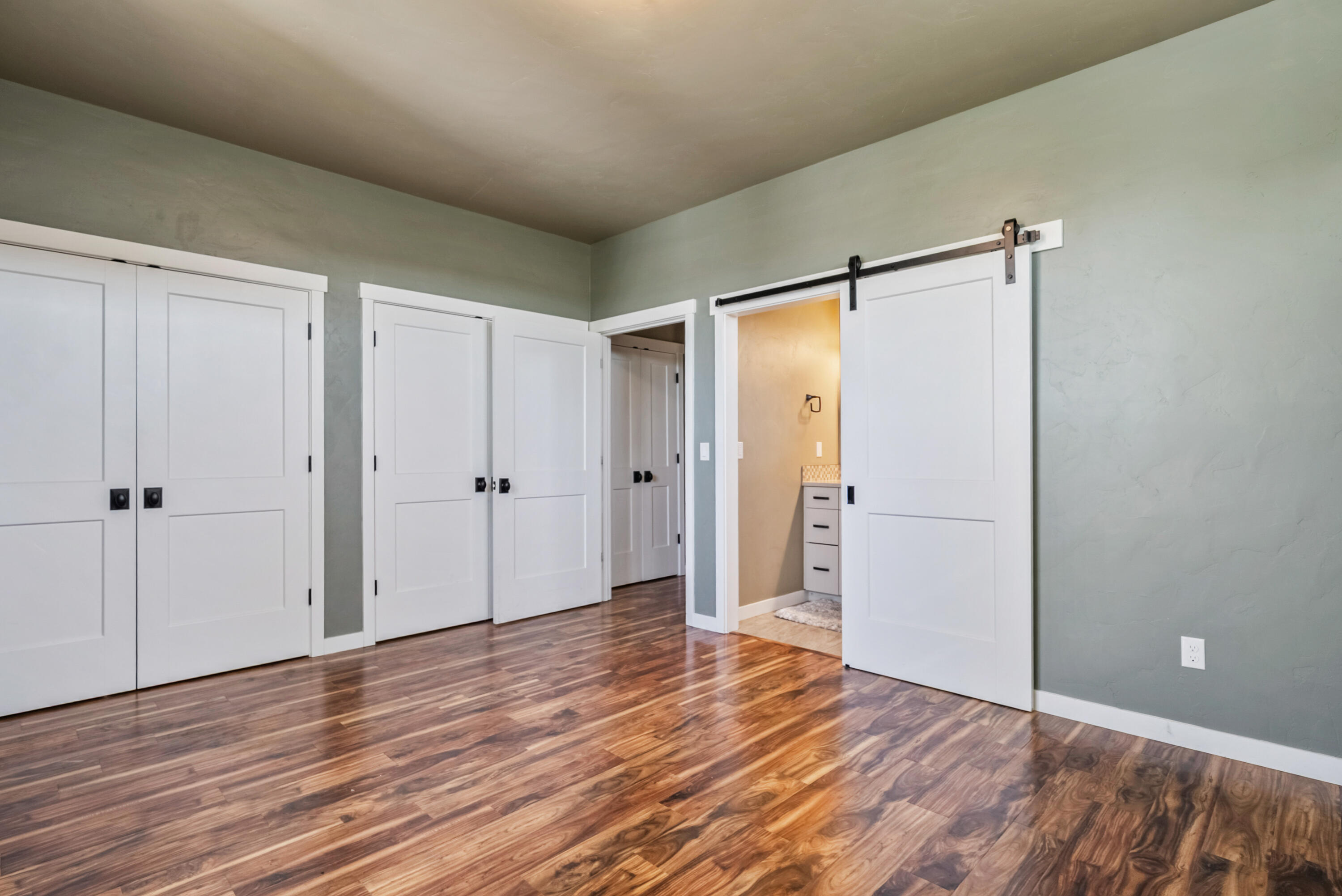 Forked Horn Butte - Residential